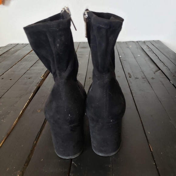 Unisa Black Unkianna Mid Calf Faux Suede Bootie Women's 8 Stretch Block Heel - Picture 2 of 8